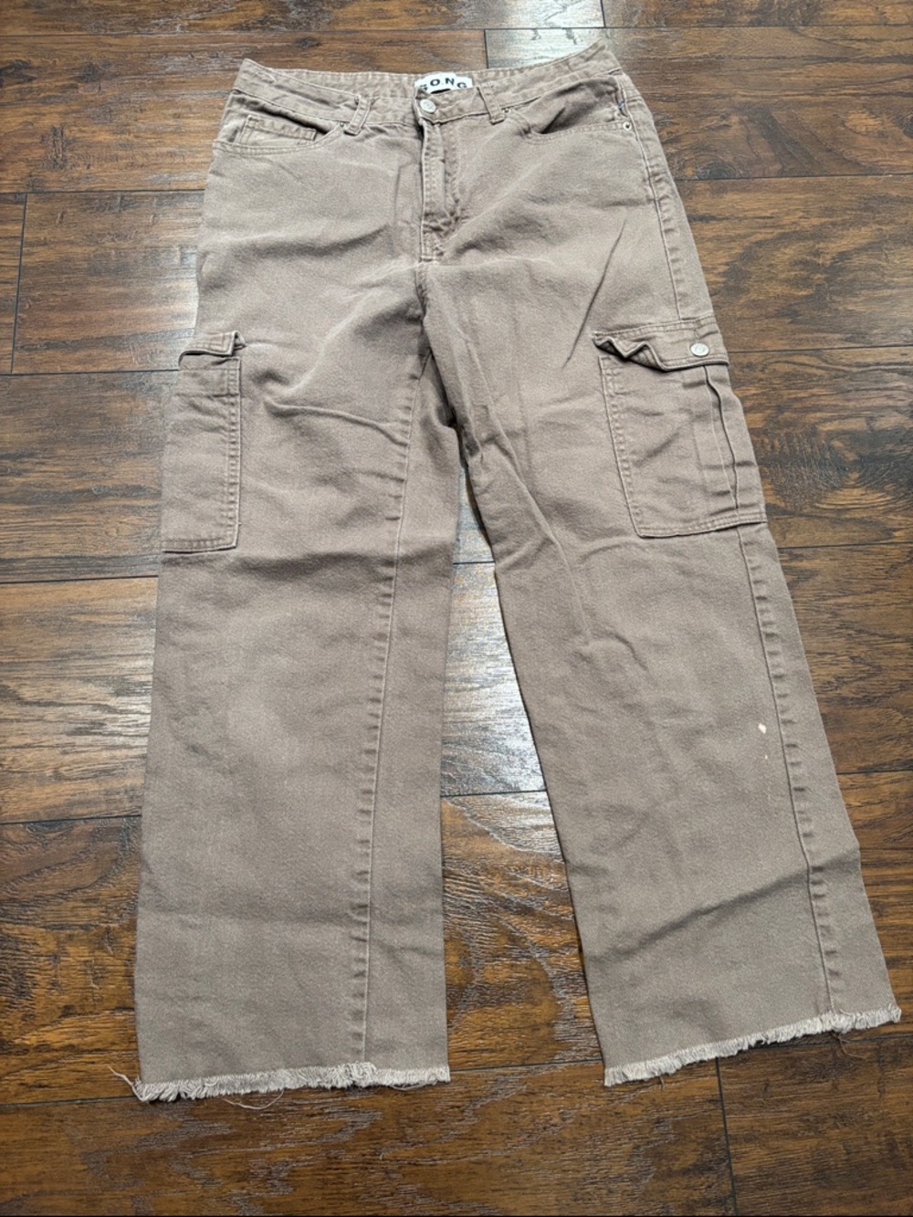 S.O.N.G. Women's Brown Denim Cargo Pants size 6 frayed hem edges